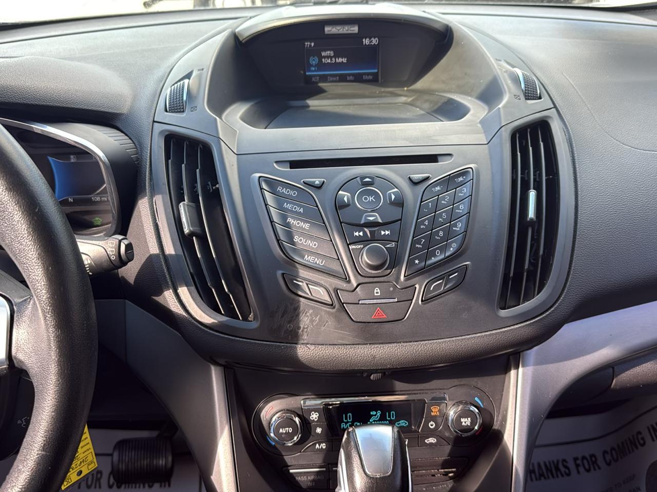 Ford Fusion Hybrid SE FWD 2019