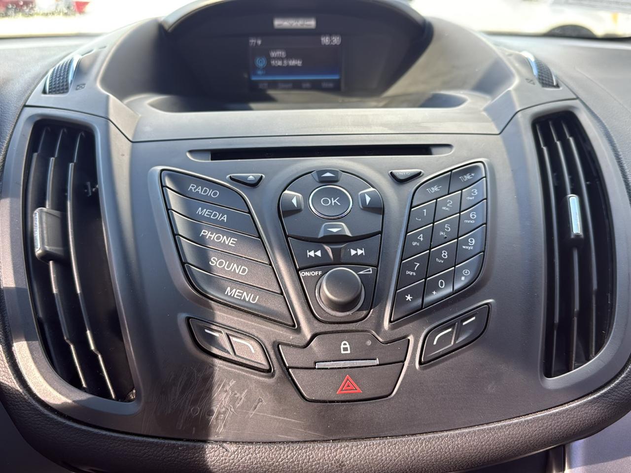 Ford Fusion Hybrid SE FWD 2019