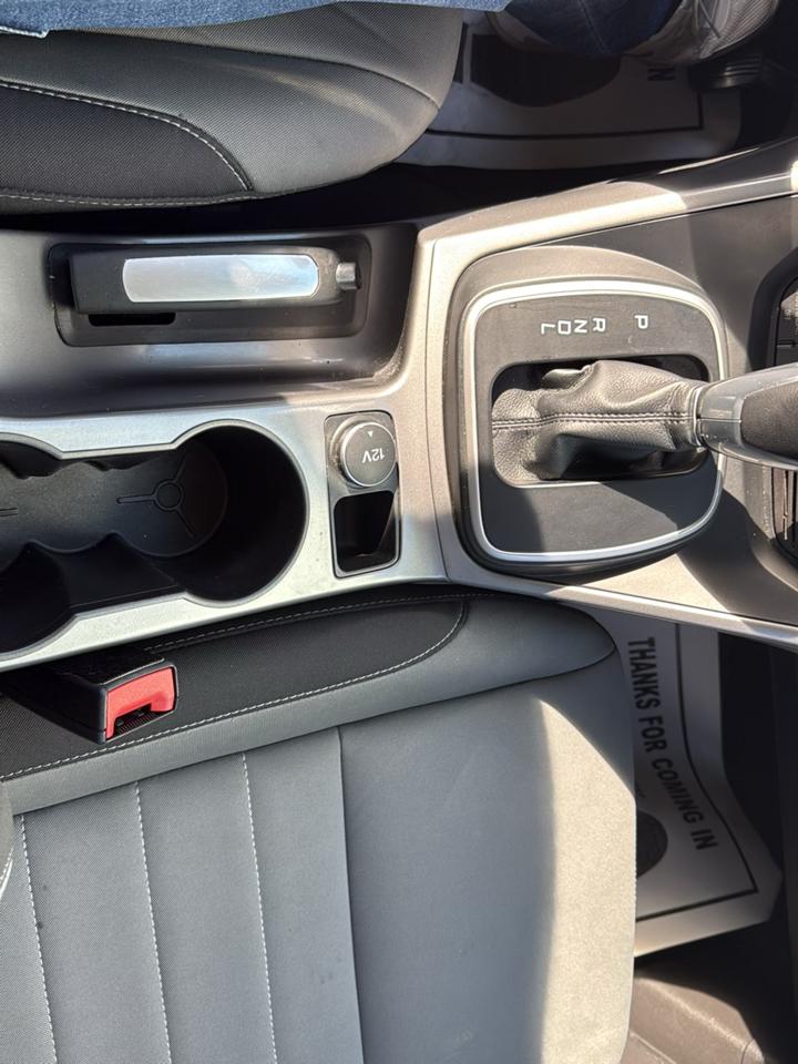 Ford Fusion Hybrid SE FWD 2019