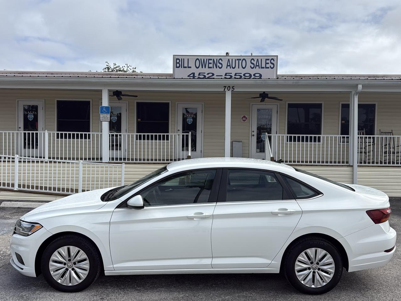 Volkswagen Jetta R-Line Auto w/SULEV 2019