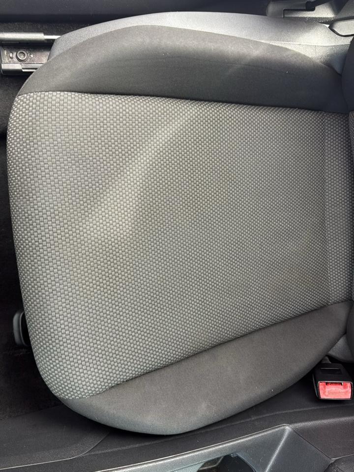 Volkswagen Jetta R-Line Auto w/SULEV 2019