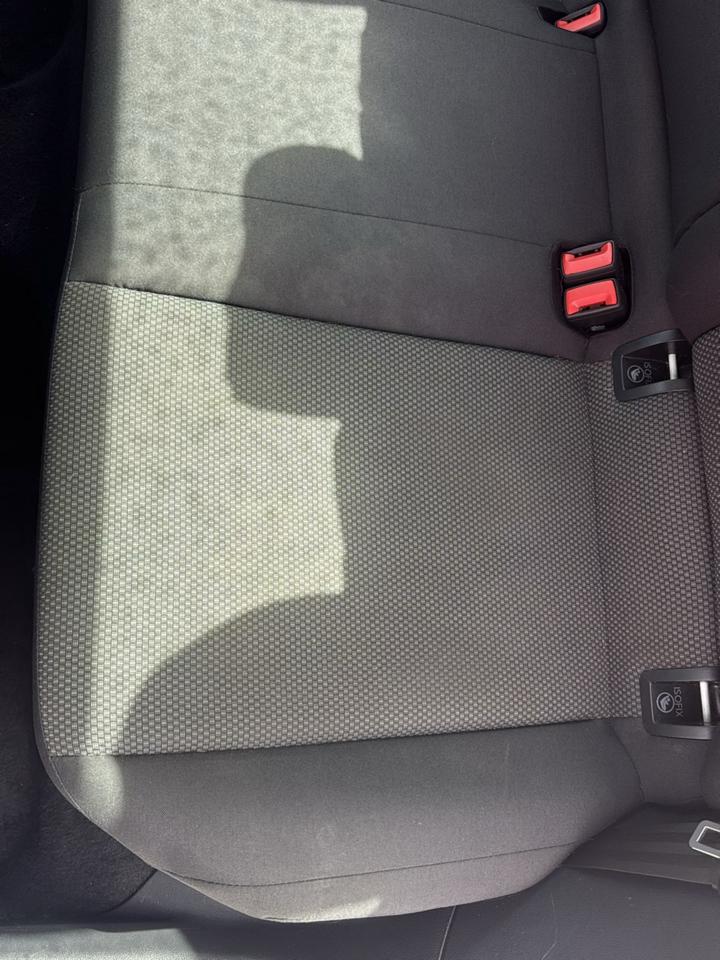 Volkswagen Jetta R-Line Auto w/SULEV 2019