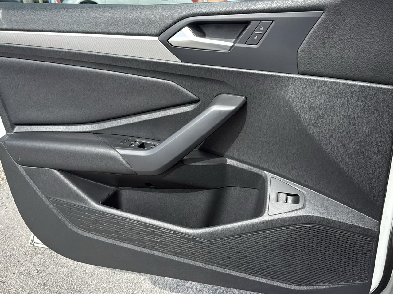 Volkswagen Jetta R-Line Auto w/SULEV 2019