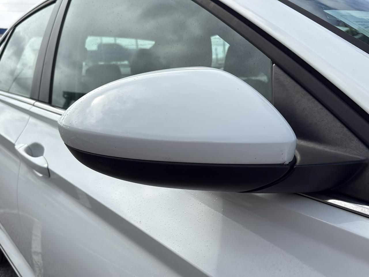 Volkswagen Jetta R-Line Auto w/SULEV 2019
