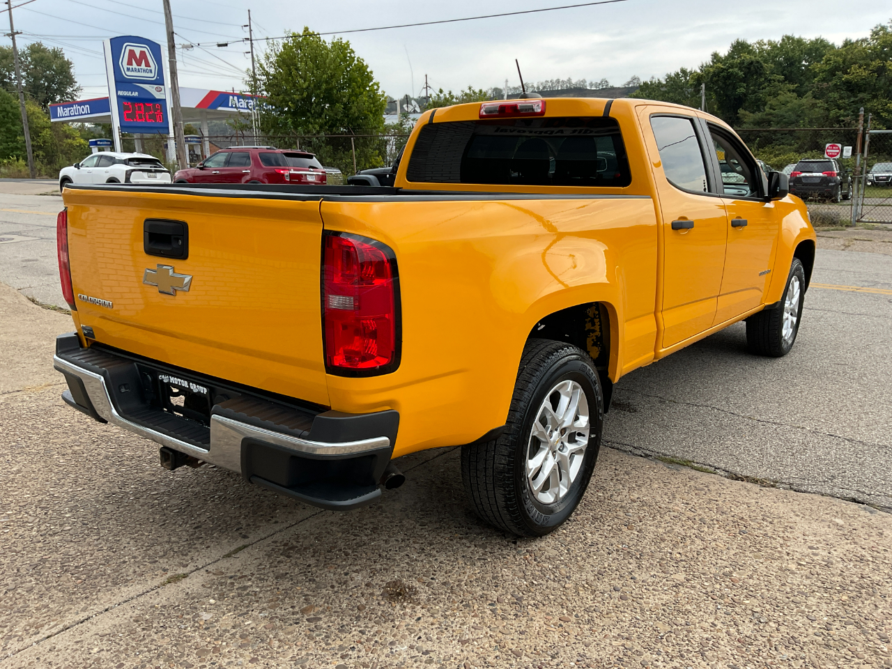 2016 Chevrolet Colorado Work Truck photo 2