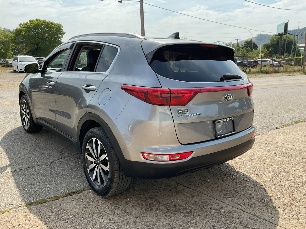 2017 Kia Sportage EX photo 3