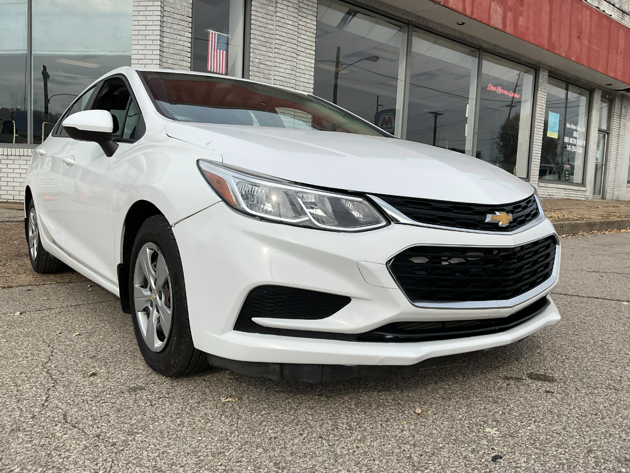 2018 Chevrolet Cruze LS Auto
