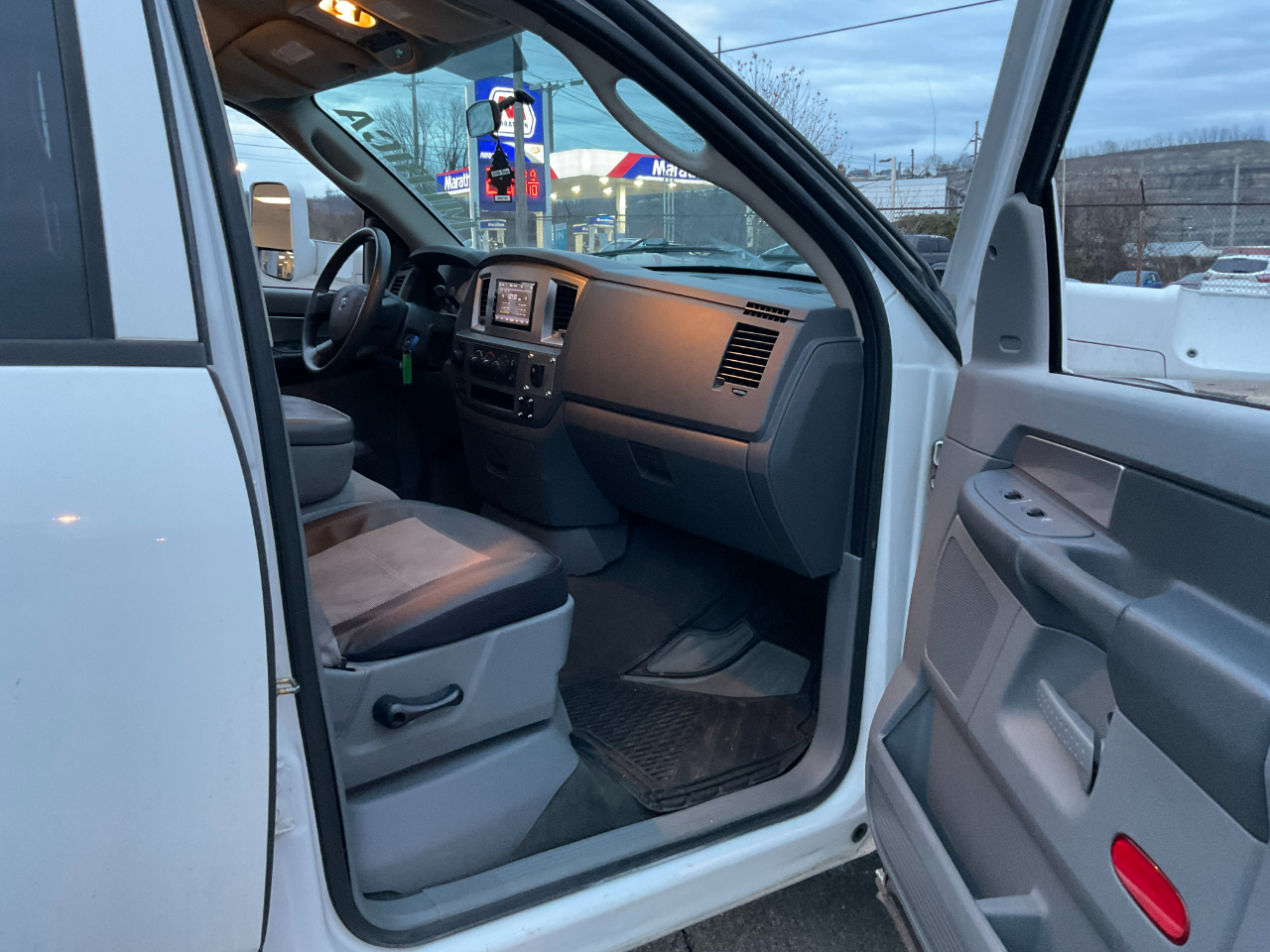 Dodge Ram 1500 ST Quad Cab 2006