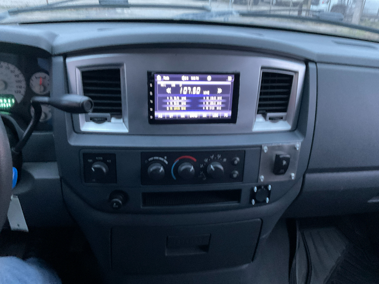 Dodge Ram 1500 ST Quad Cab 2006