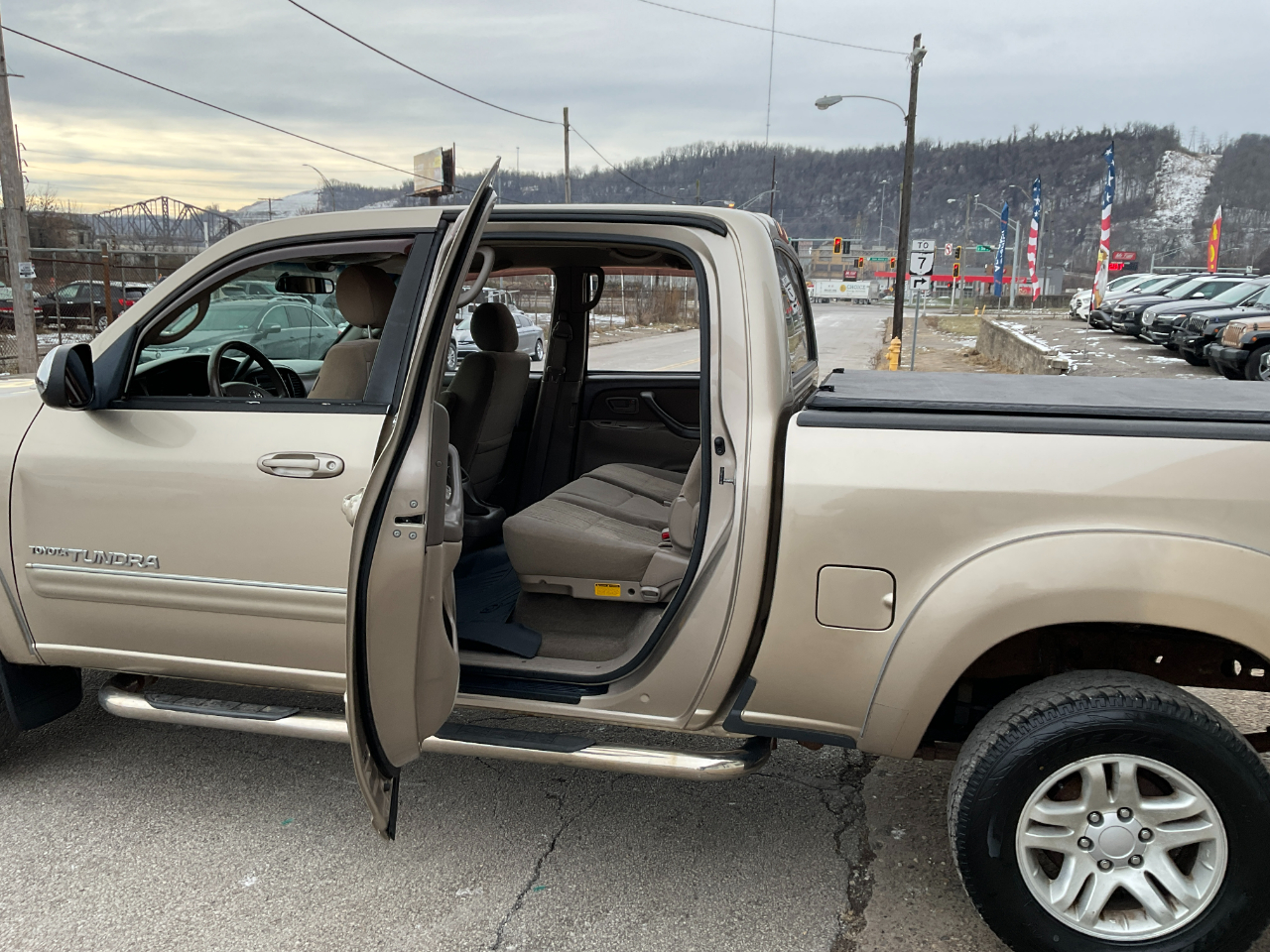 Toyota Tundra SR5 Double Cab 4WD 2006