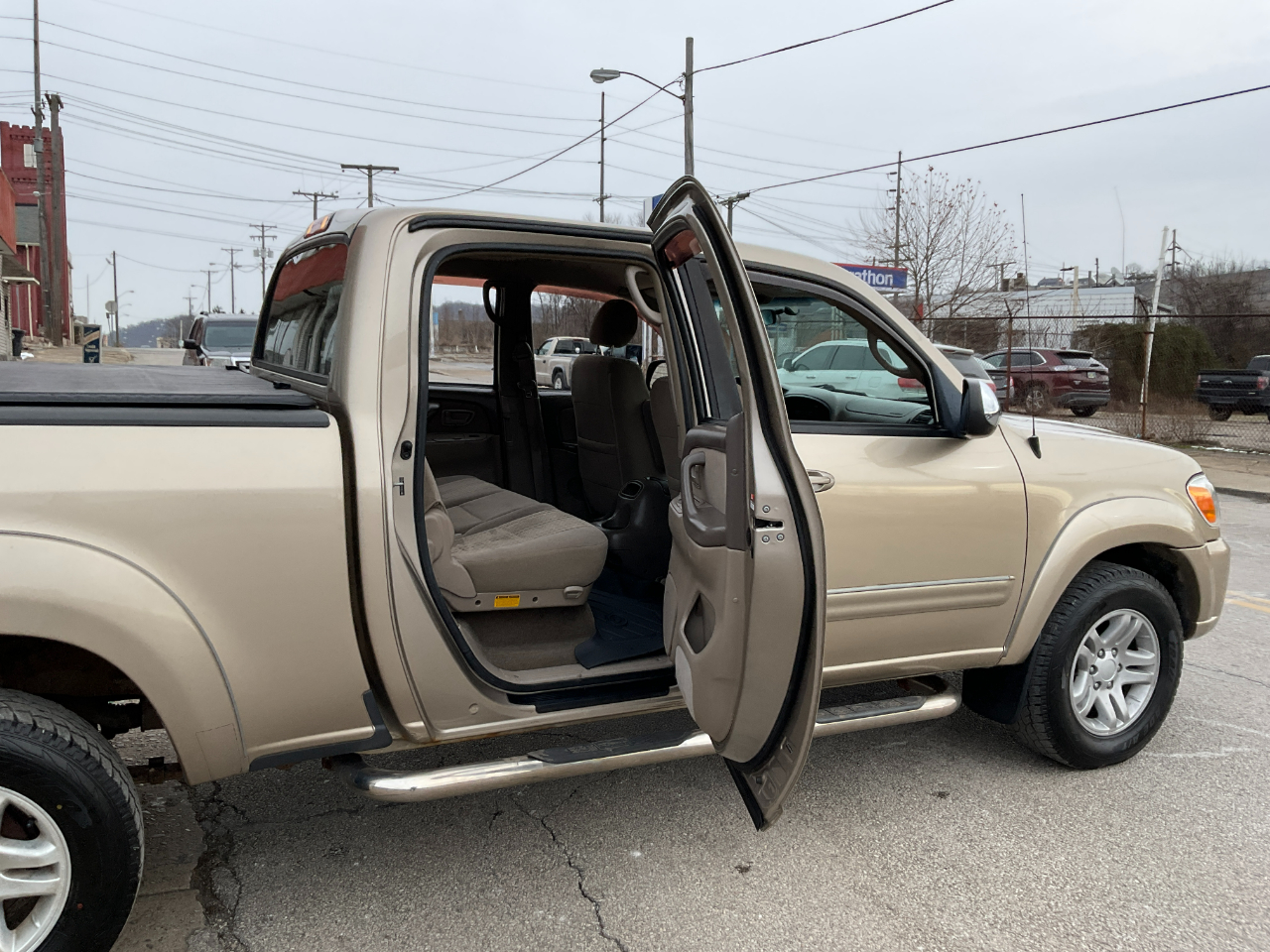 Toyota Tundra SR5 Double Cab 4WD 2006