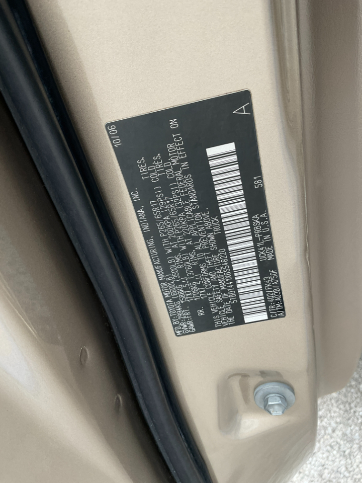 Toyota Tundra SR5 Double Cab 4WD 2006