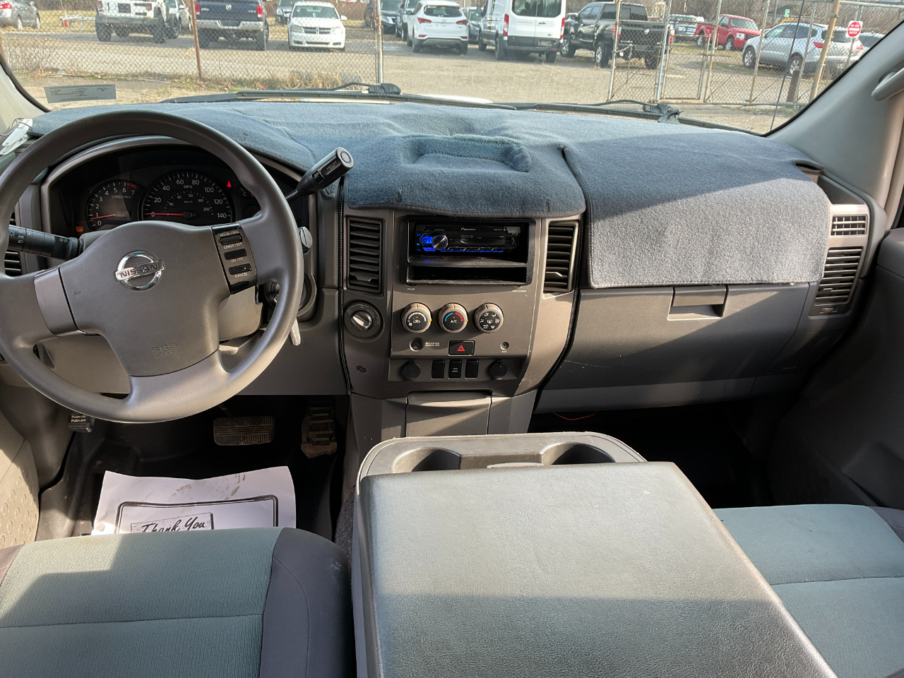 Nissan Titan XE Crew Cab 4WD 2005