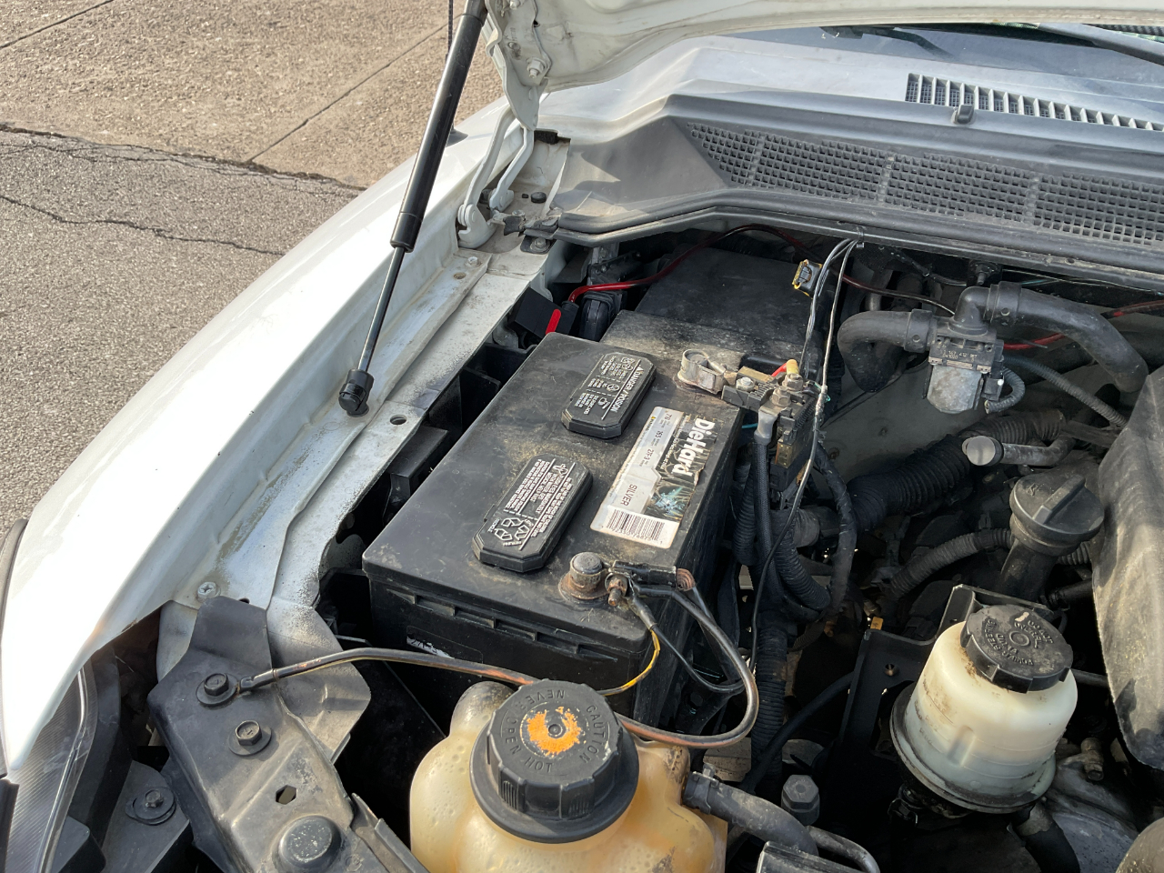 Nissan Titan XE Crew Cab 4WD 2005