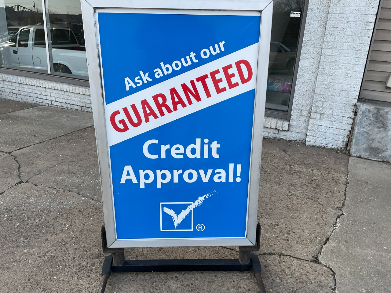 Nissan Titan XE Crew Cab 4WD 2005