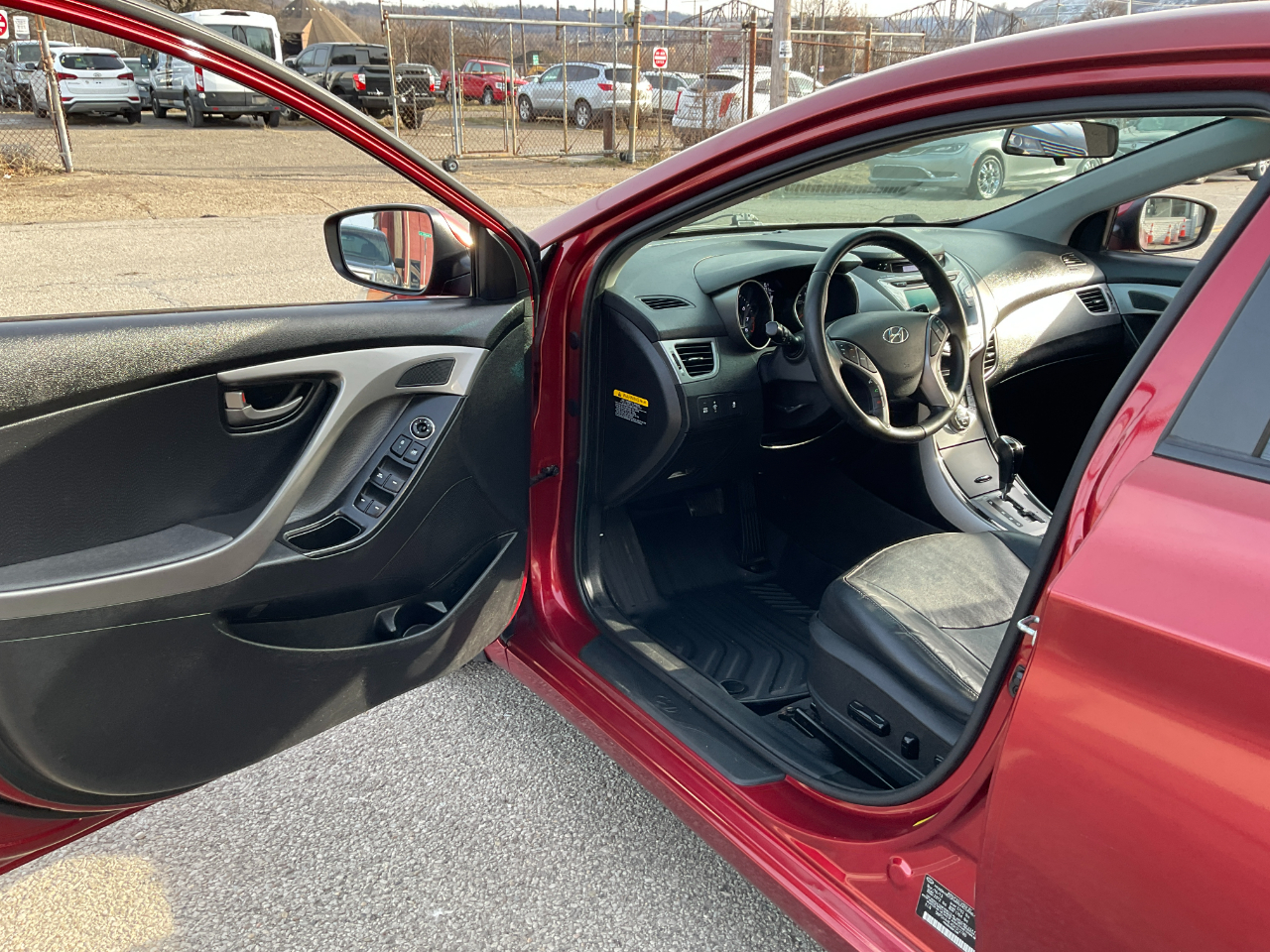 Hyundai Elantra Limited 2013