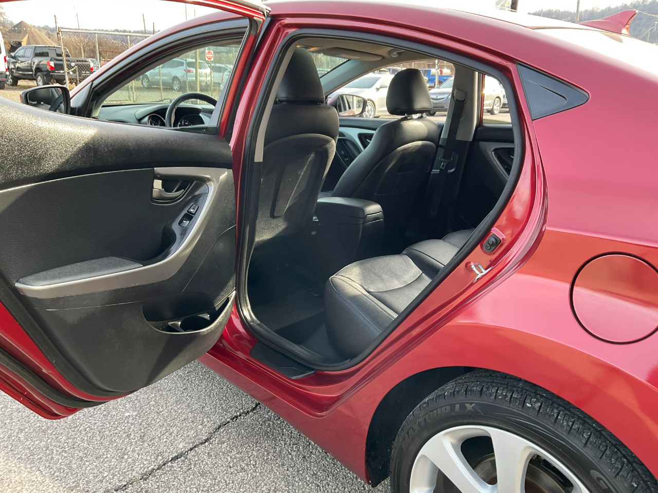 Hyundai Elantra Limited 2013