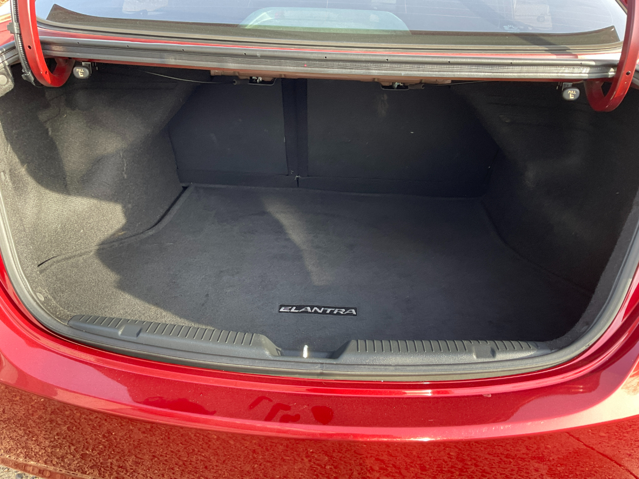 Hyundai Elantra Limited 2013