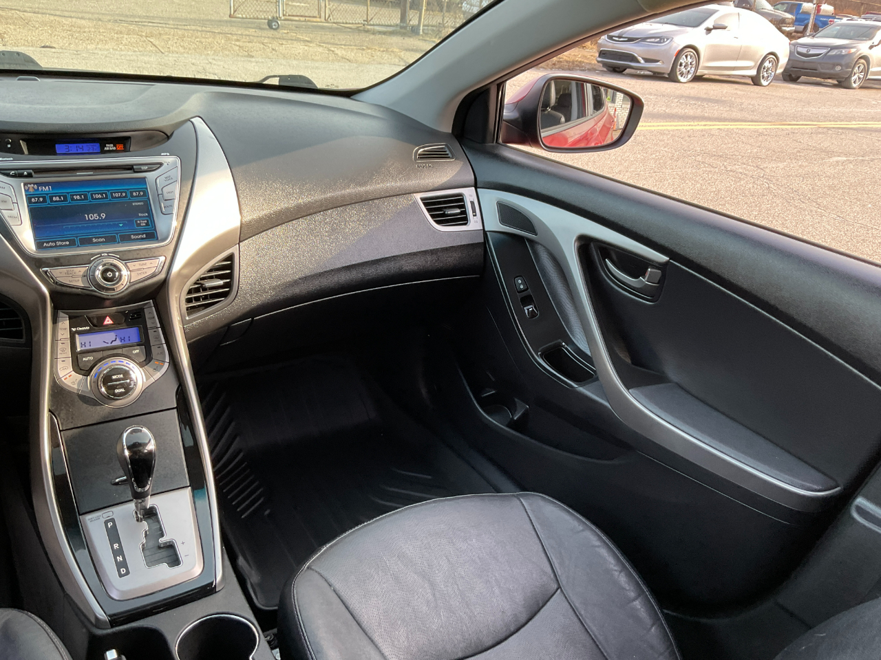 Hyundai Elantra Limited 2013