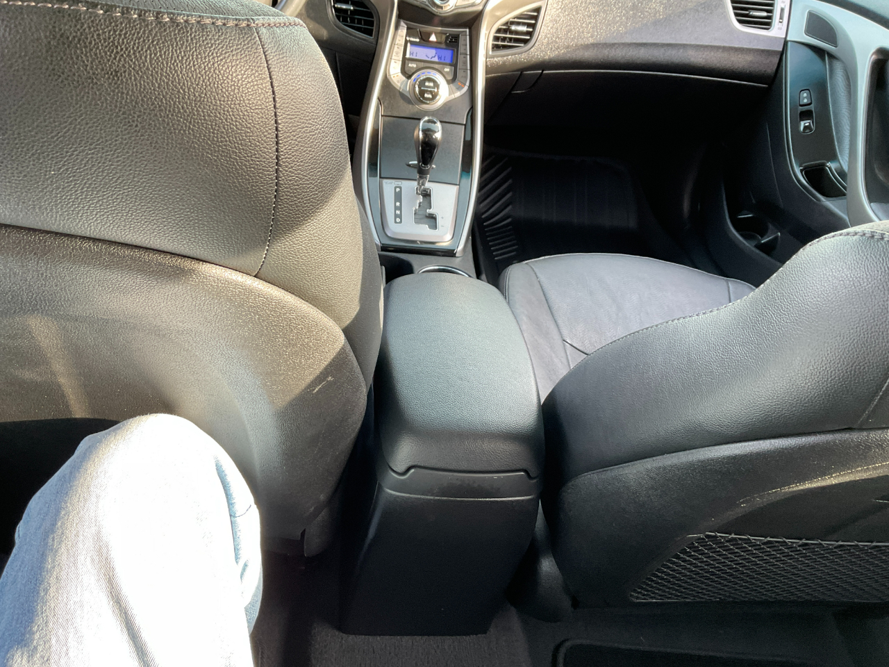 Hyundai Elantra Limited 2013