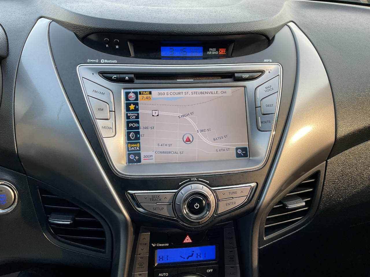 Hyundai Elantra Limited 2013