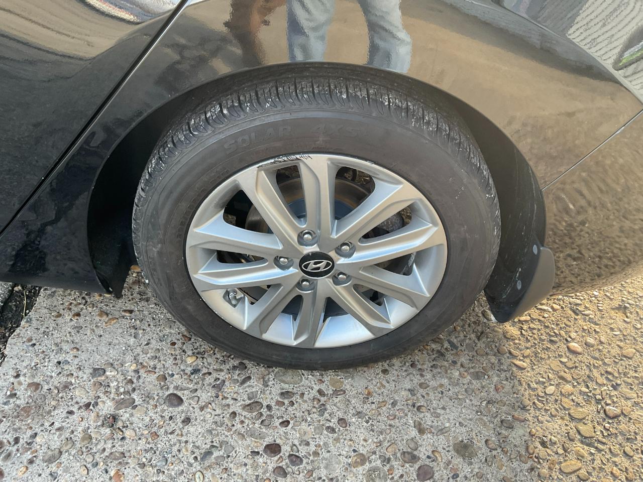 Hyundai Elantra SE 6AT 2015