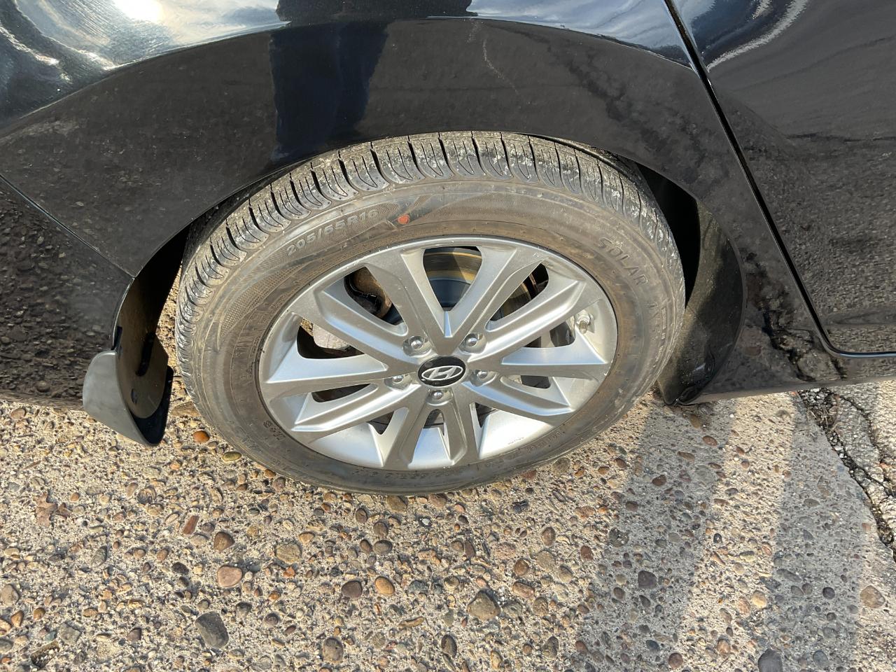 Hyundai Elantra SE 6AT 2015