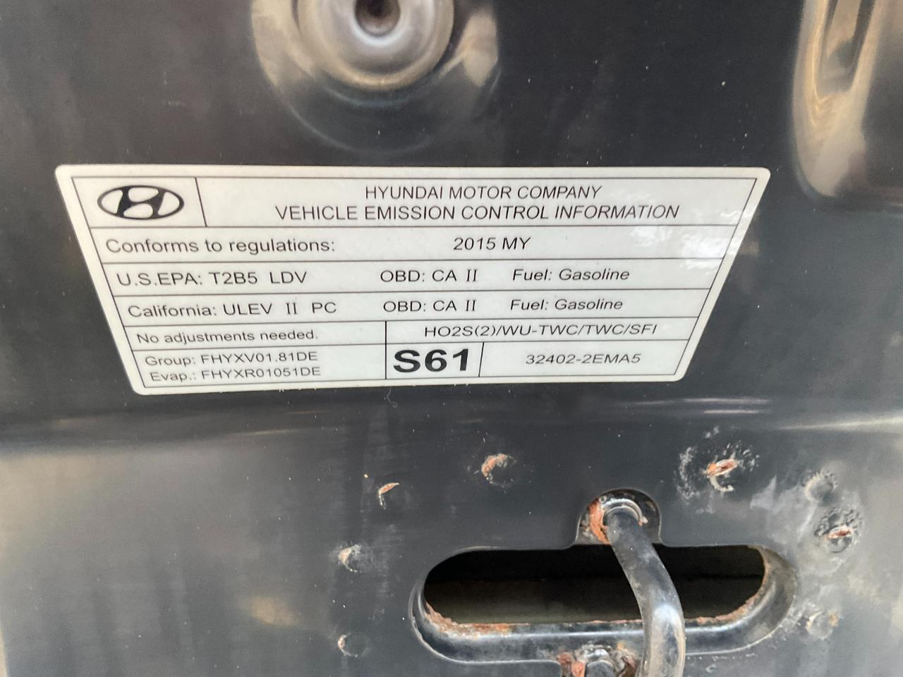 Hyundai Elantra SE 6AT 2015