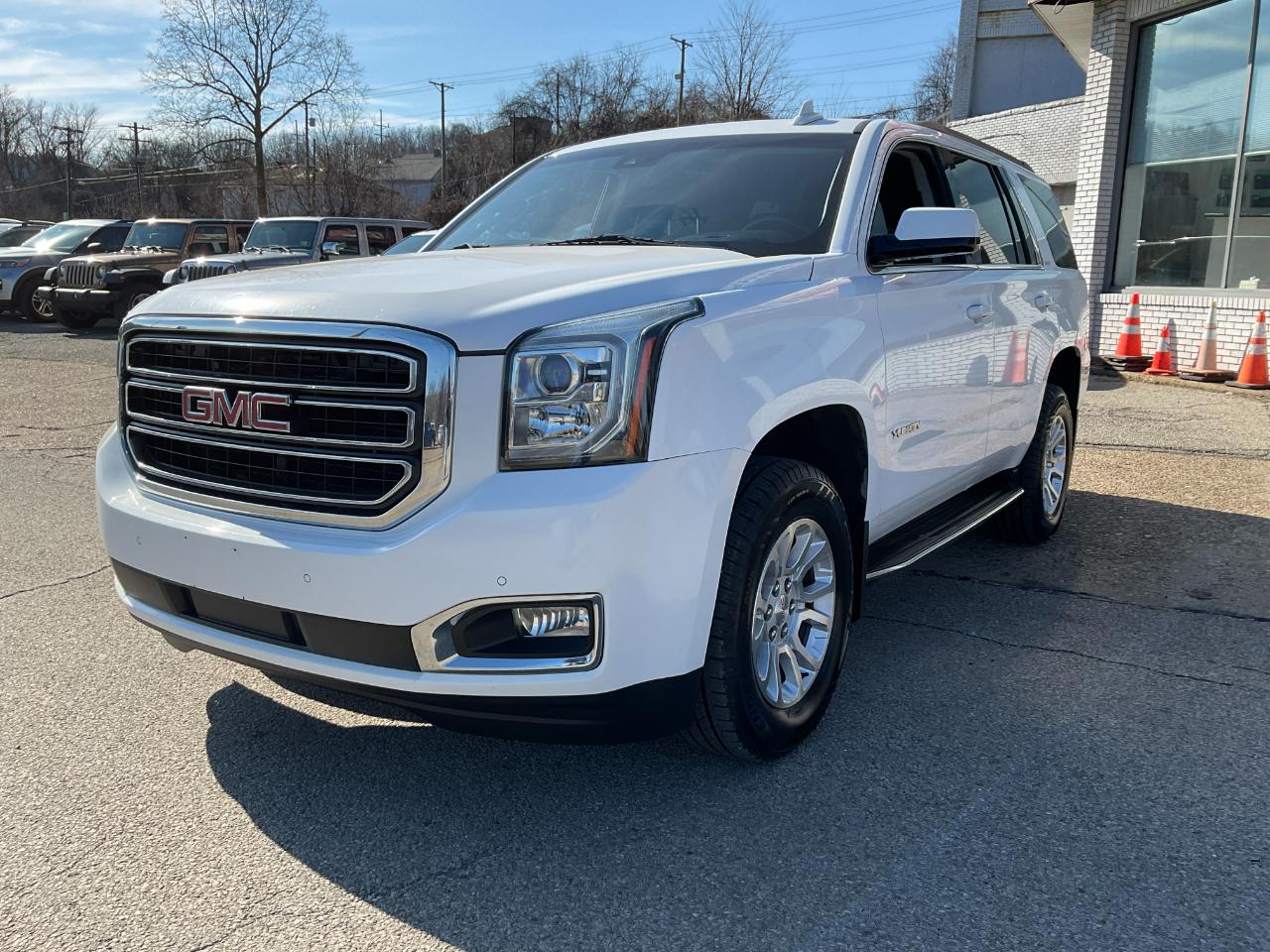 GMC Yukon SLT 4WD 2017