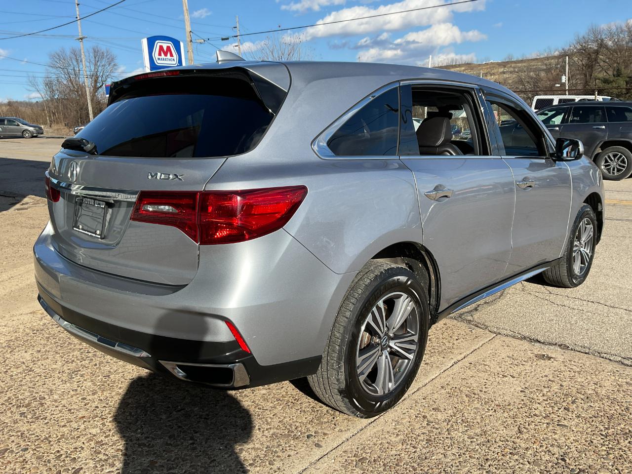 Acura MDX 9-Spd AT 2017