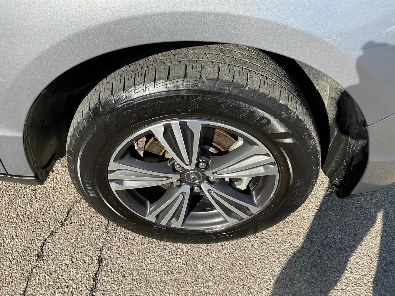 Acura MDX 9-Spd AT 2017