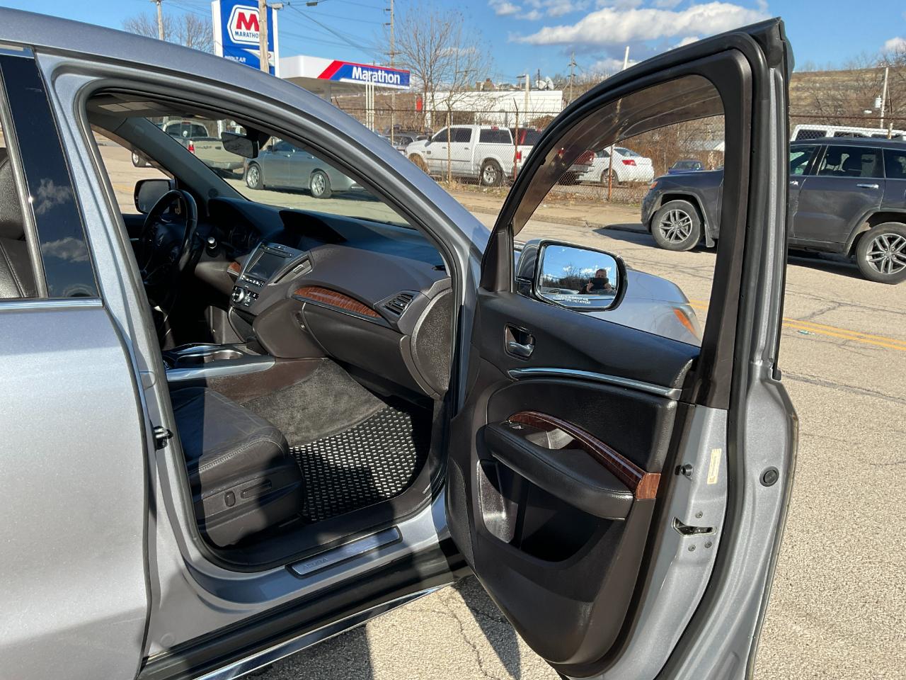 Acura MDX 9-Spd AT 2017