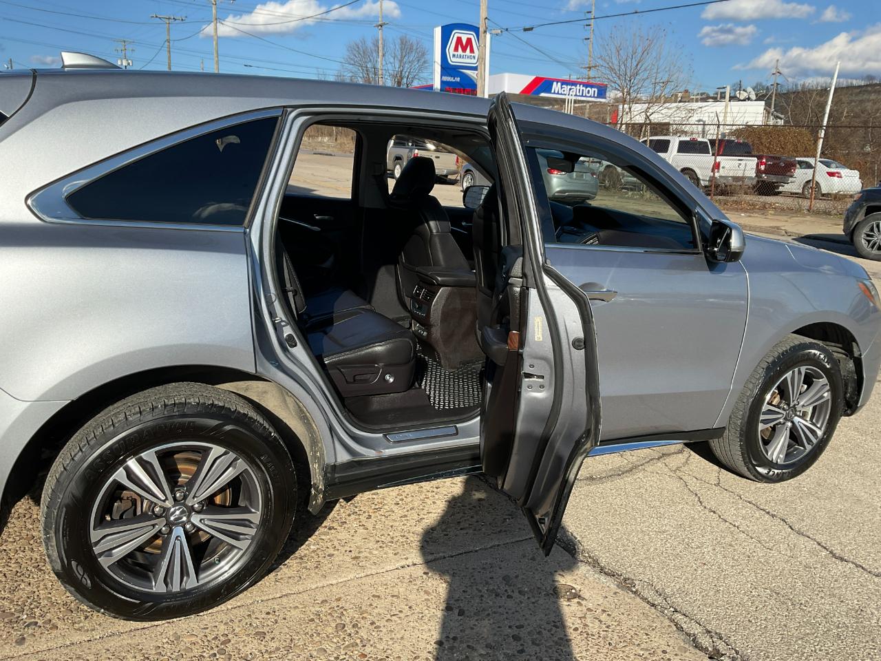 Acura MDX 9-Spd AT 2017