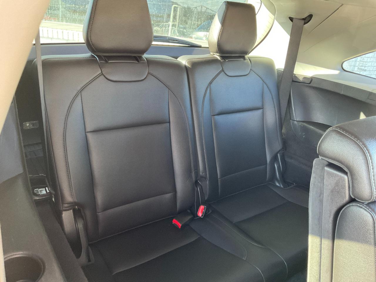 Acura MDX 9-Spd AT 2017