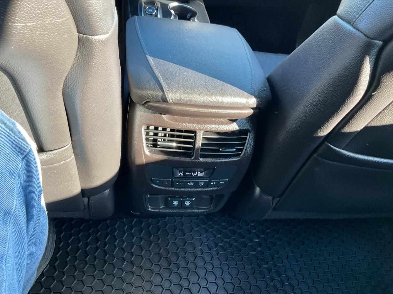 Acura MDX 9-Spd AT 2017