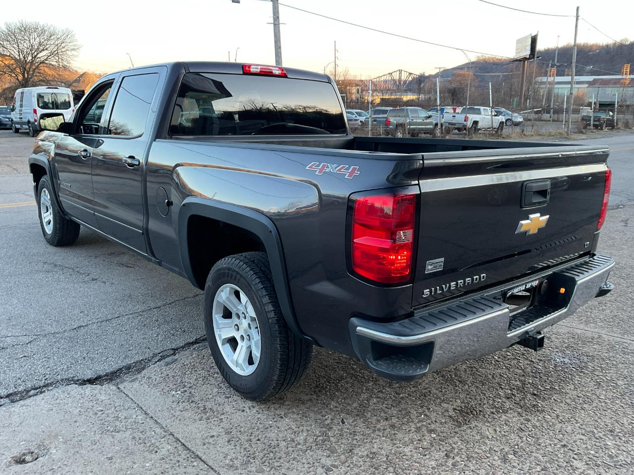 Chevrolet Silverado 1500 LT Crew Cab Long Box 4WD 2015