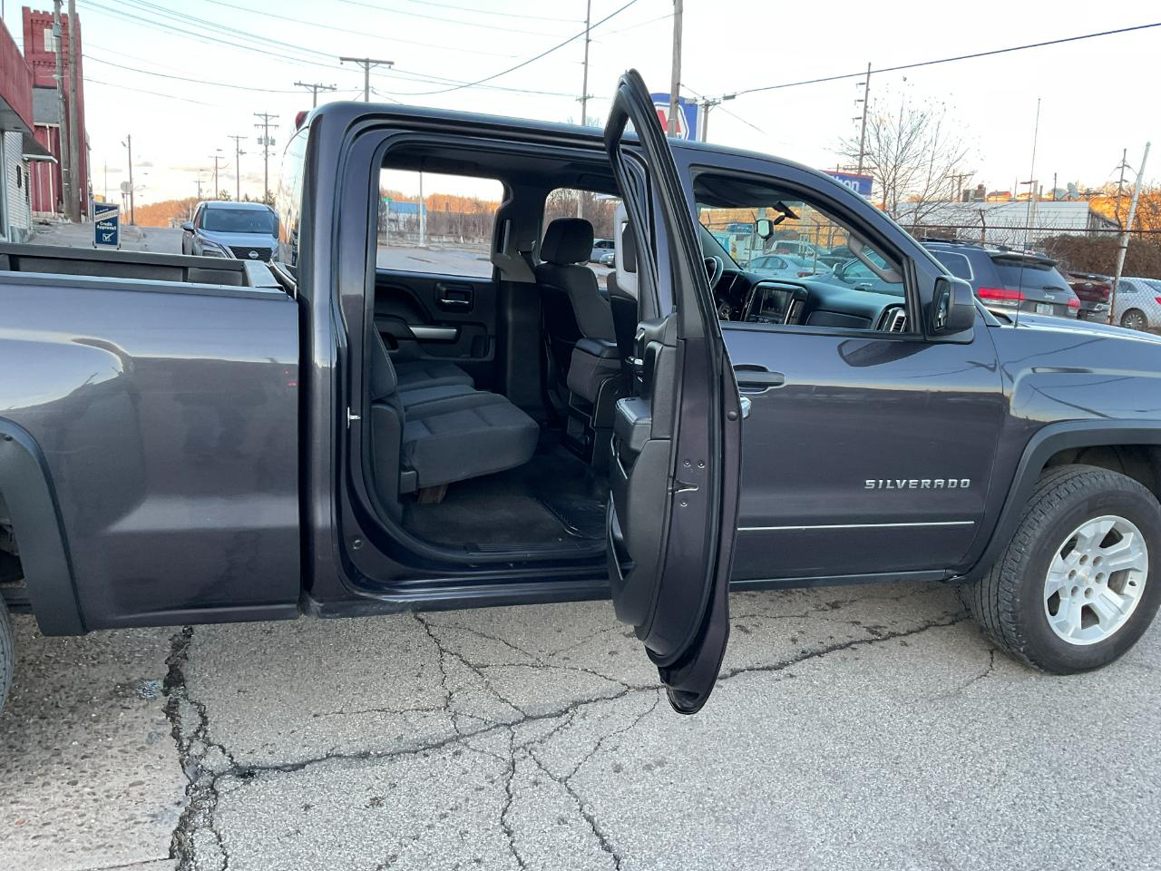 Chevrolet Silverado 1500 LT Crew Cab Long Box 4WD 2015