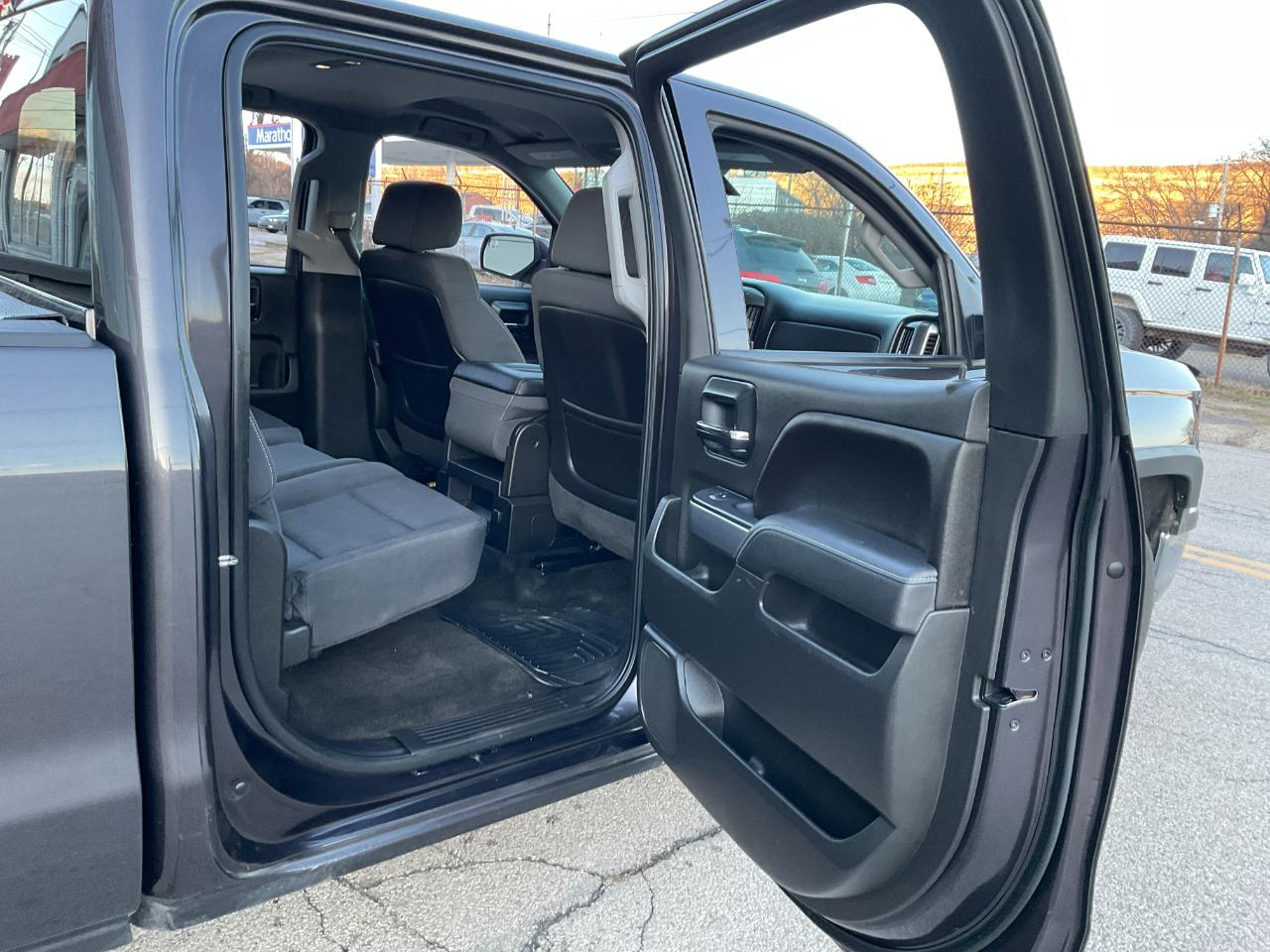 Chevrolet Silverado 1500 LT Crew Cab Long Box 4WD 2015