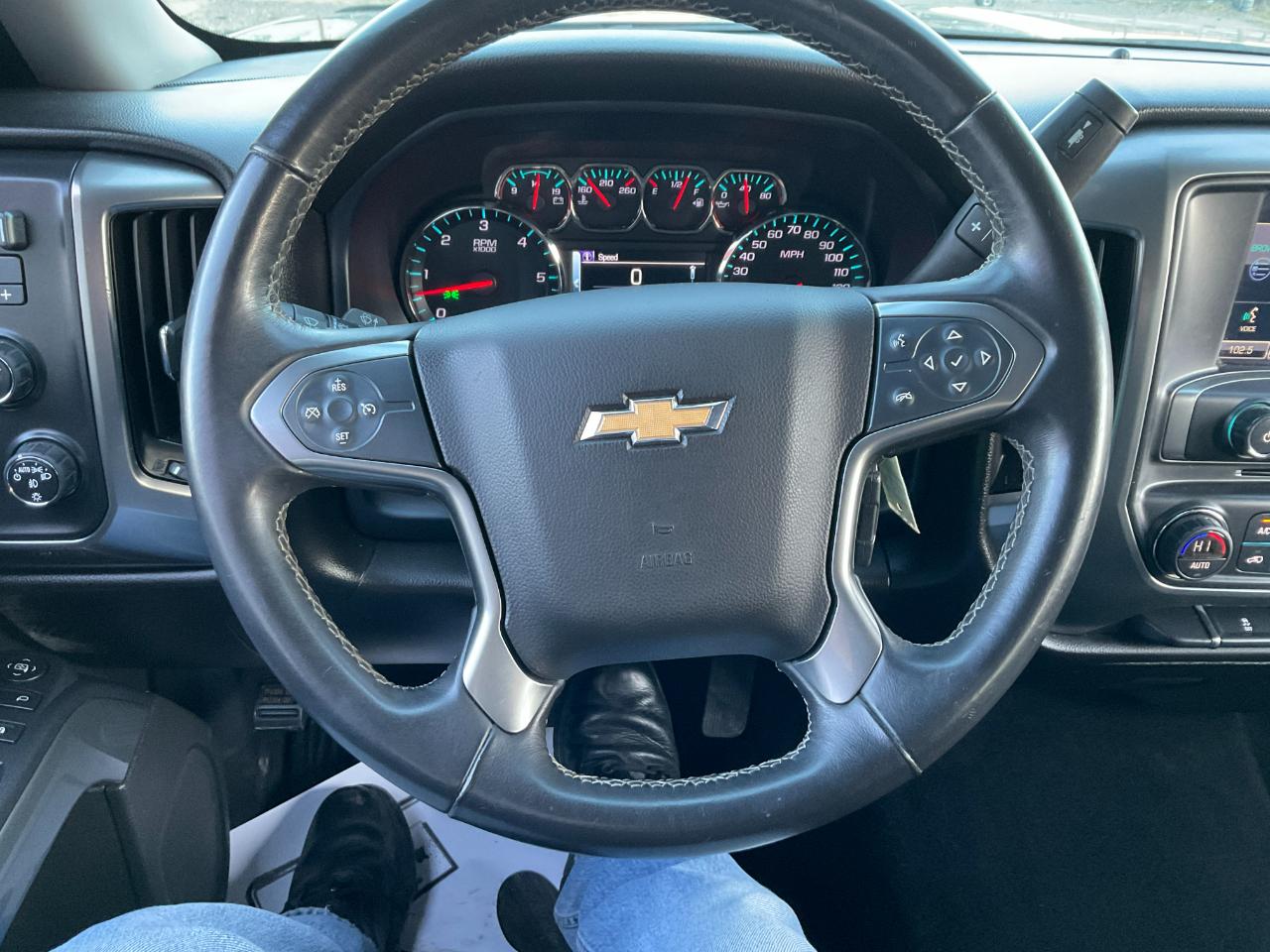 Chevrolet Silverado 1500 LT Crew Cab Long Box 4WD 2015