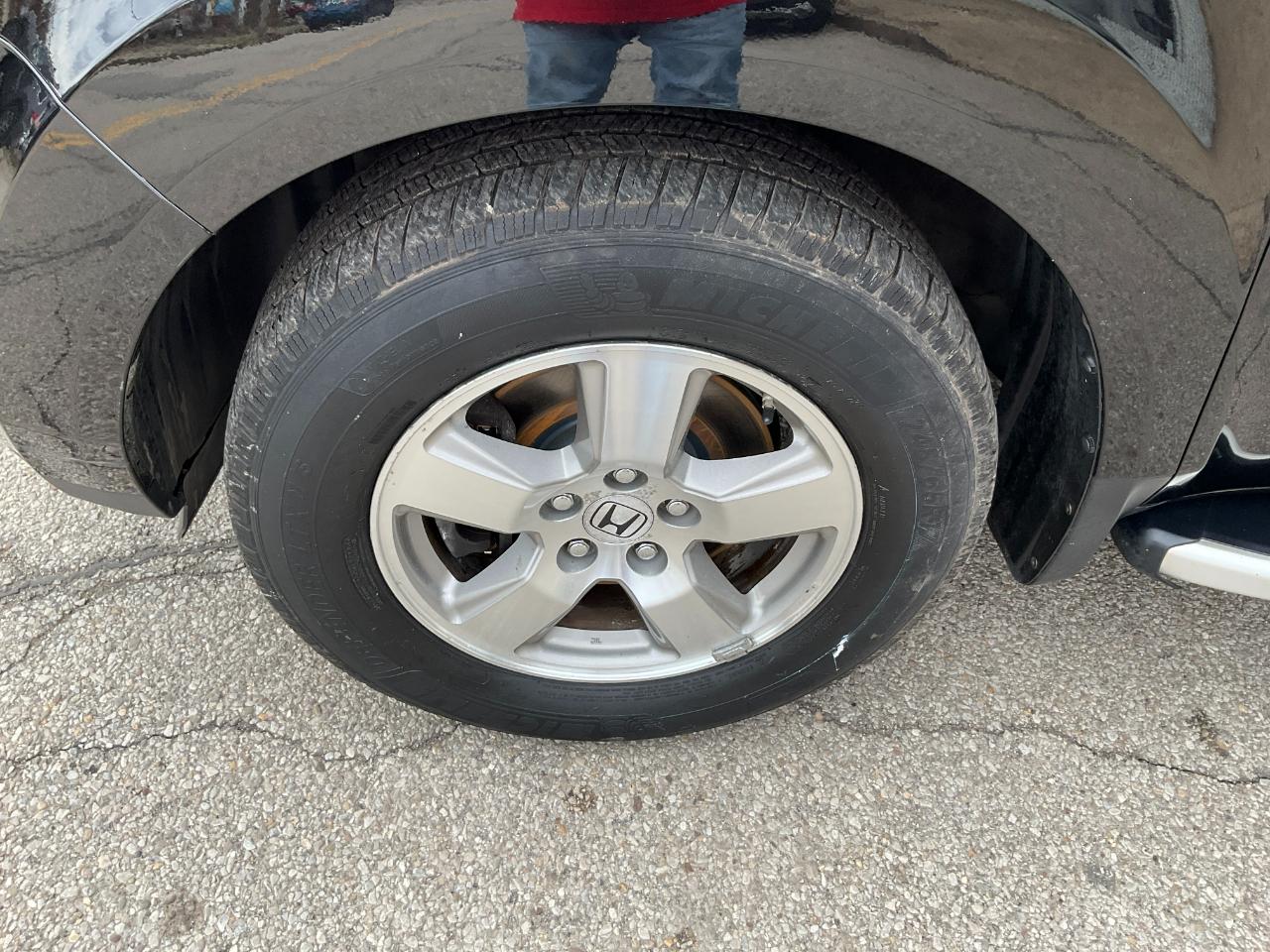 Honda Pilot EX-L 4WD 5-Spd AT 2011