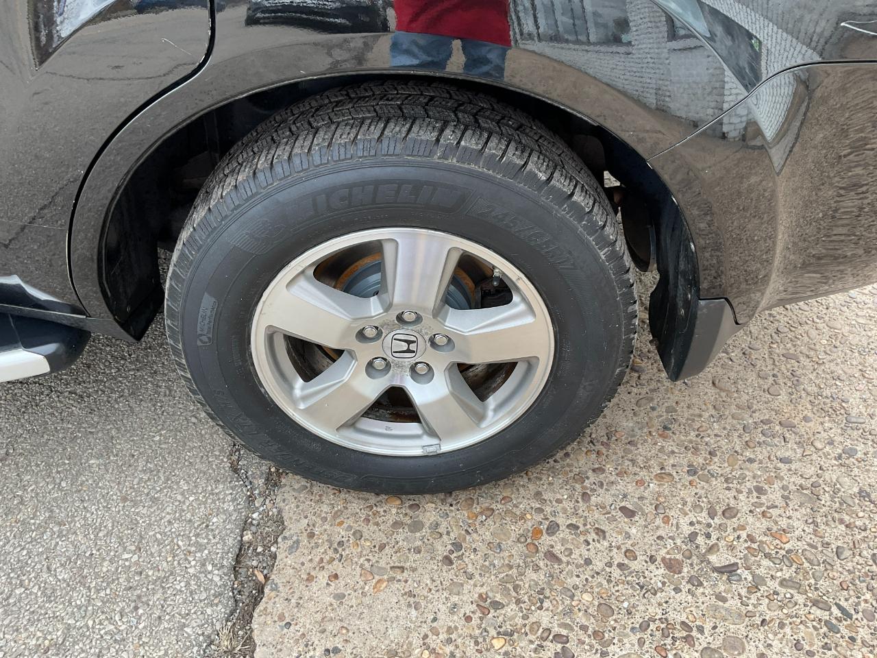 Honda Pilot EX-L 4WD 5-Spd AT 2011