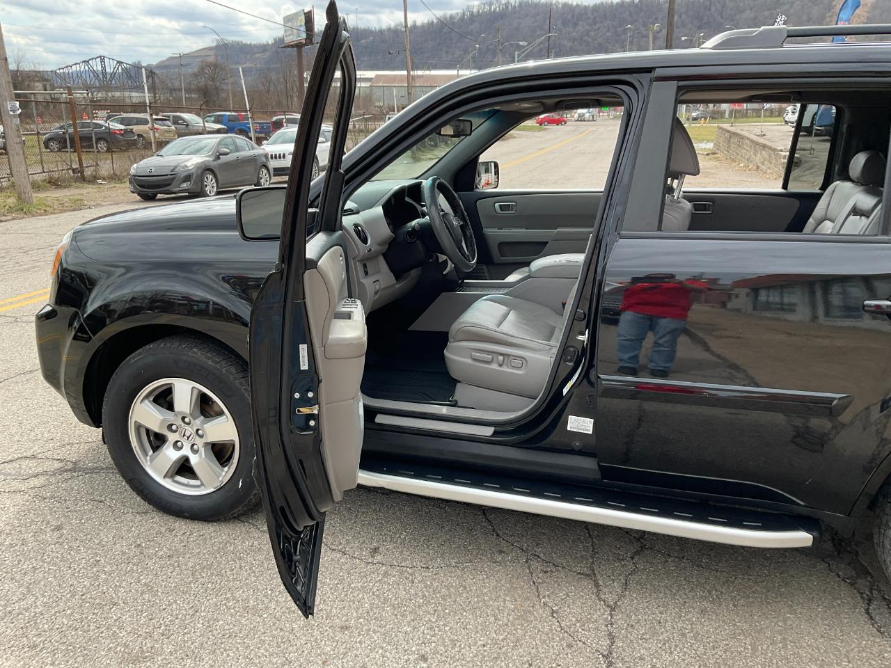 Honda Pilot EX-L 4WD 5-Spd AT 2011