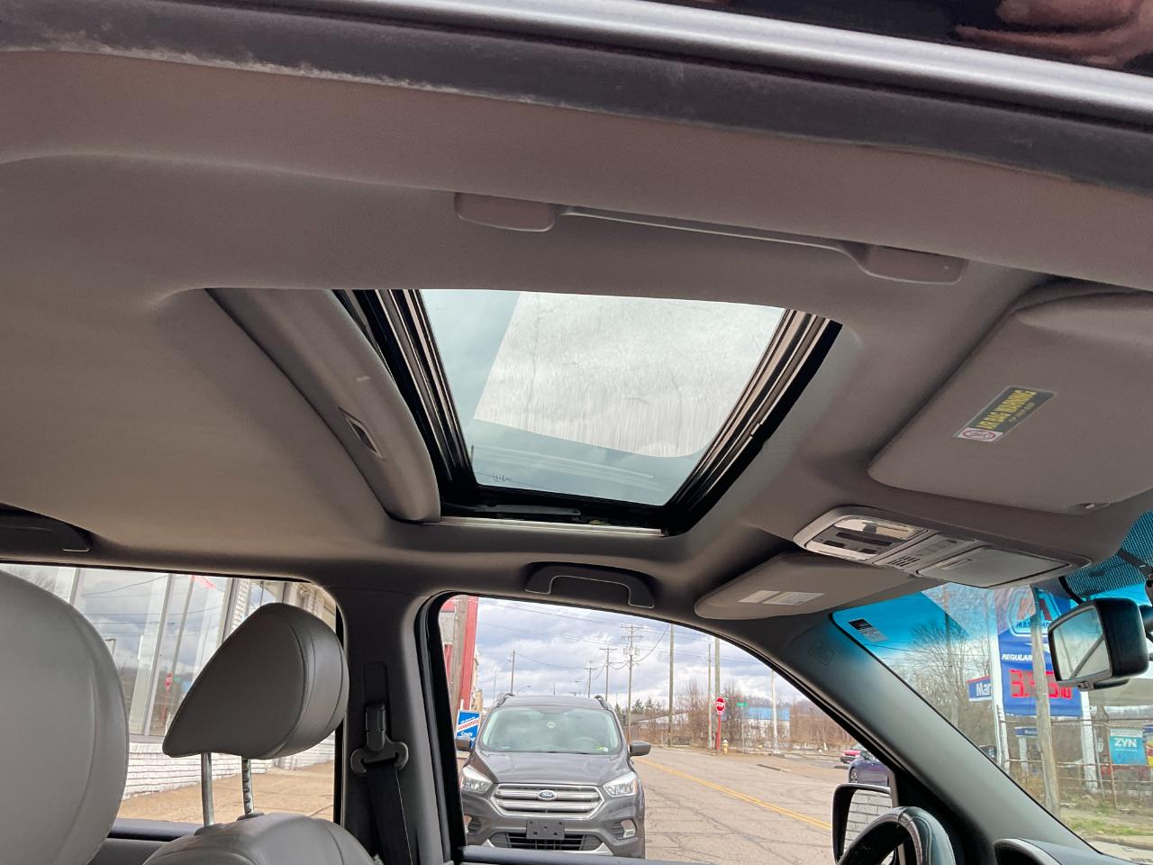 Honda Pilot EX-L 4WD 5-Spd AT 2011