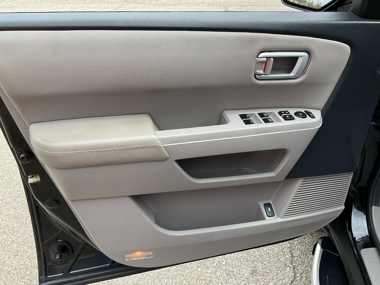 Honda Pilot EX-L 4WD 5-Spd AT 2011