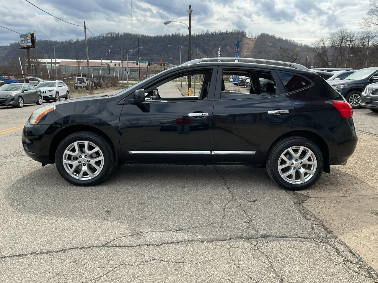 Nissan Rogue SL 2012
