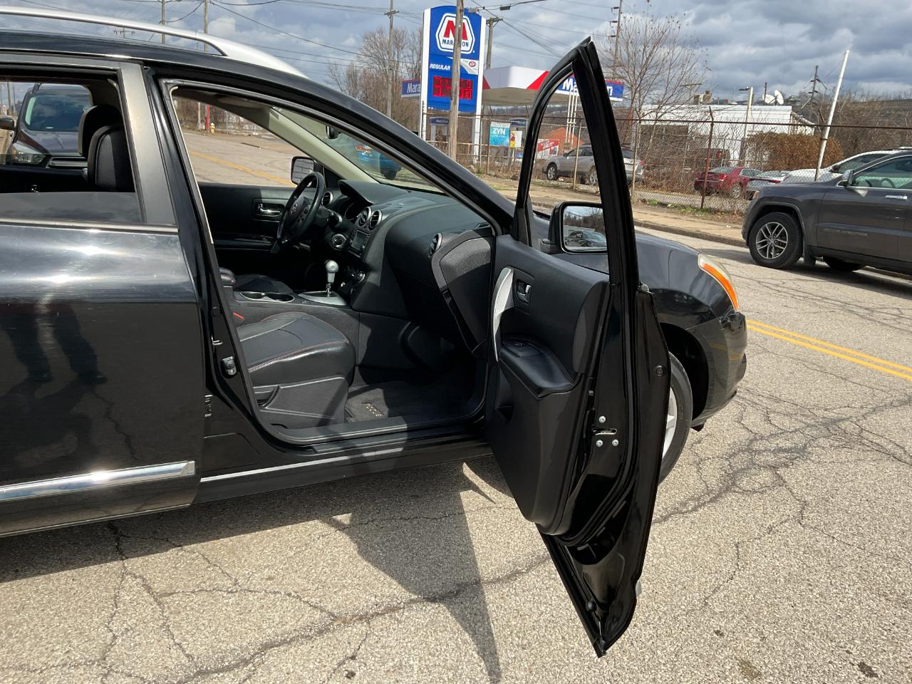 Nissan Rogue SL 2012