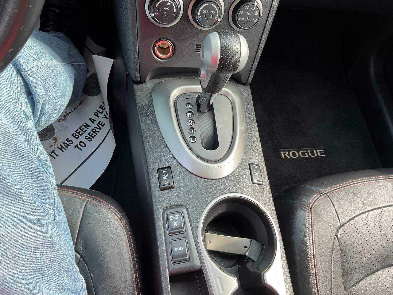 Nissan Rogue SL 2012