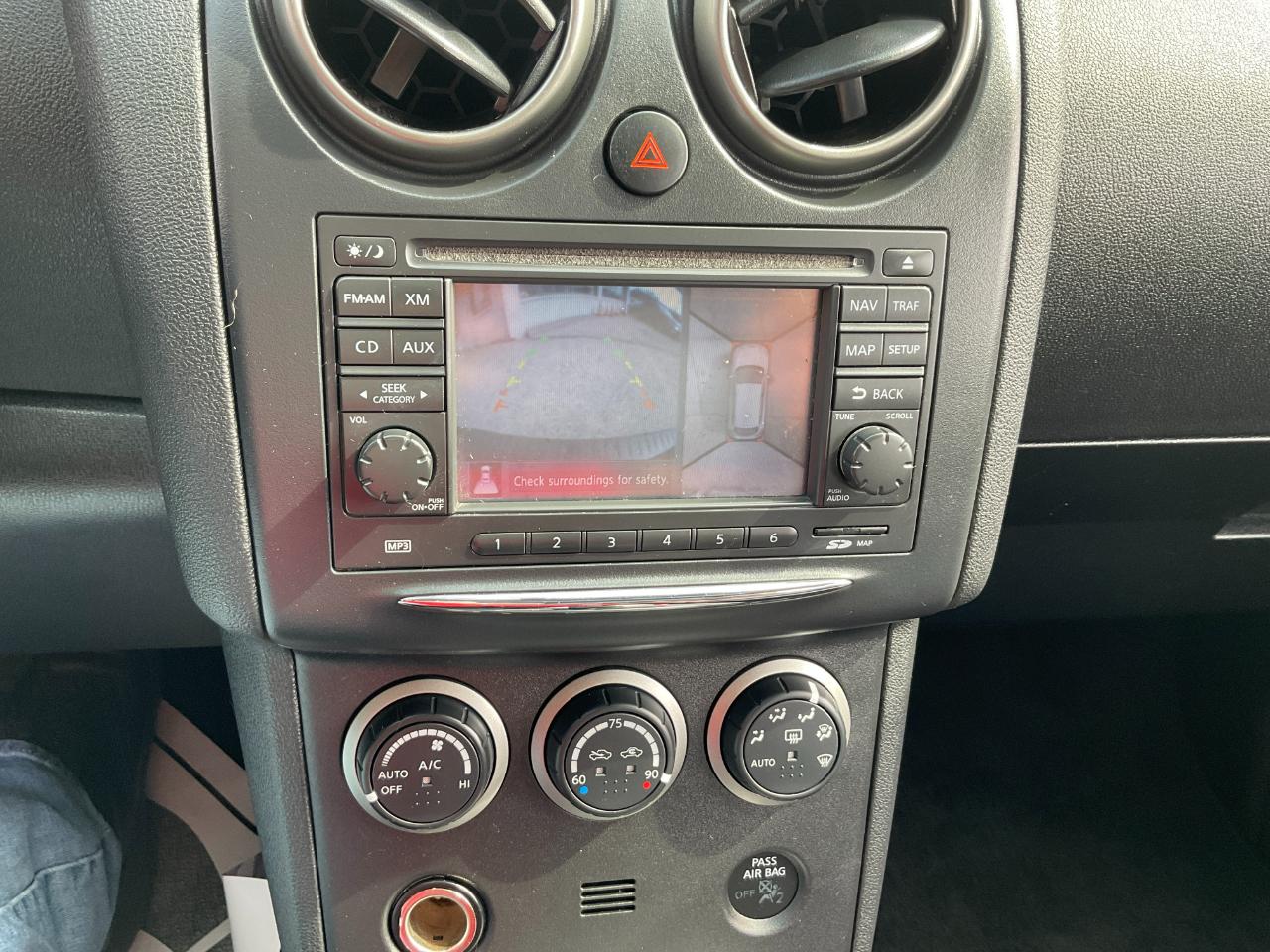 Nissan Rogue SL 2012