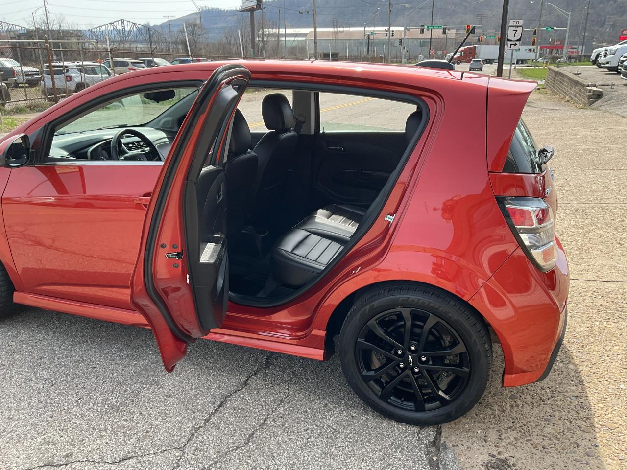 Chevrolet Sonic Premier Auto Hatchback 2020