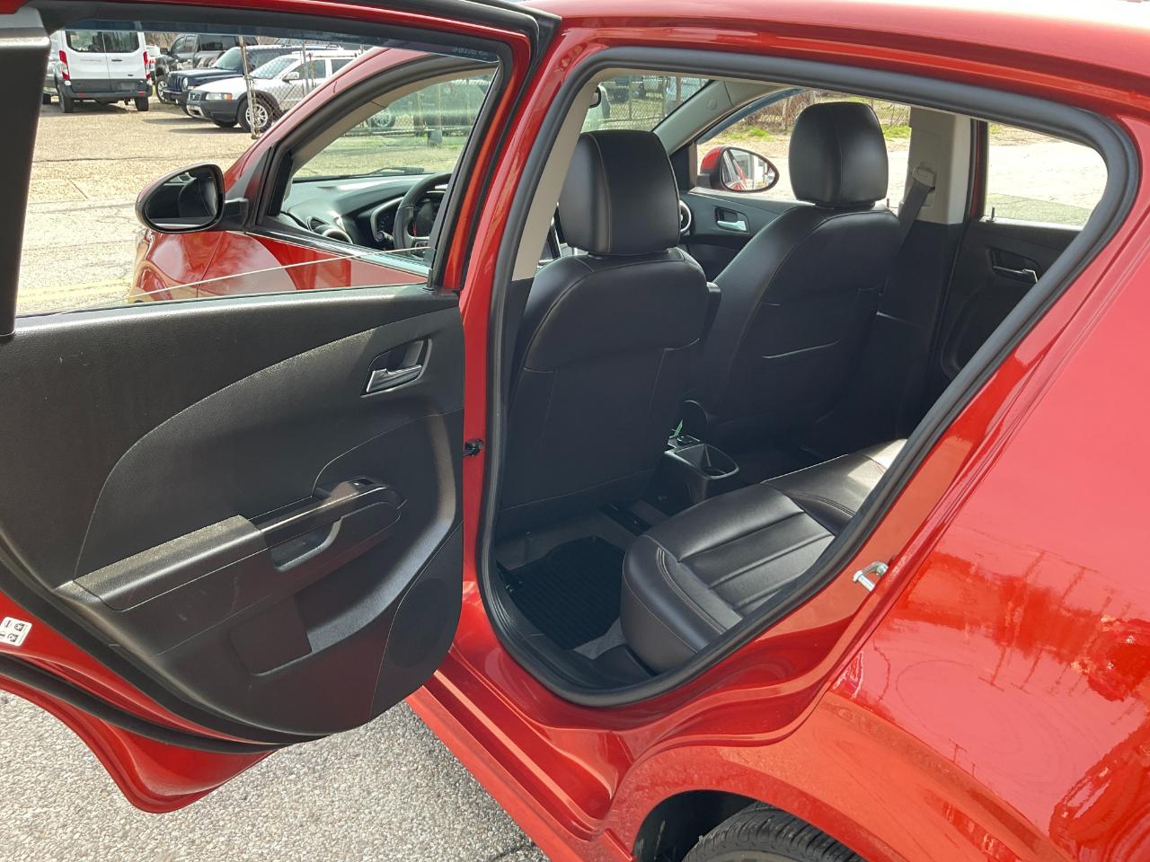 Chevrolet Sonic Premier Auto Hatchback 2020